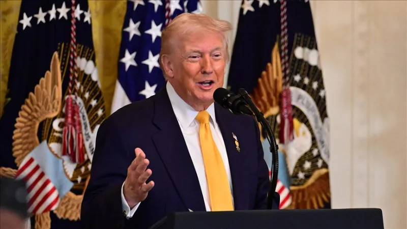 Americký prezident Trump obhajuje clá a čaká na rozhodnutie Najvyššieho súdu