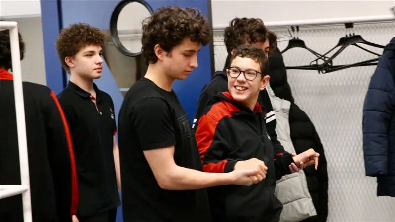 TÜBİTAK-luonnontieteellisen lukion aivohalvauspotilaan tavoitteena on tulla tiedemieheksi