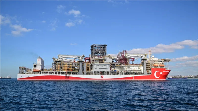 Turkki aikoo nopeuttaa hiilivetyjen etsintä- ja poraustöitä Mustallamerellä ja Somaliassa huhtikuussa