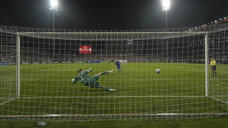 تشعر إيطاليا بخيبة أمل لعدم تمكنها من التأهل إلى كأس العالم للمرة الثالثة على التوالي