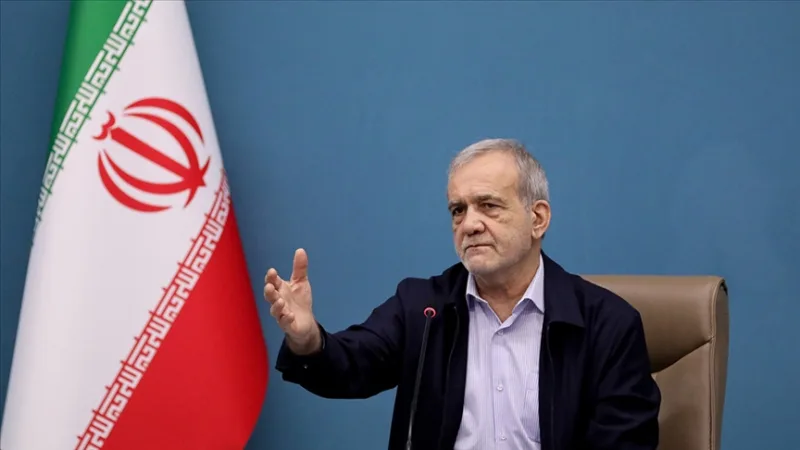 نشر الرئيس الإيراني بيزشكيان رسالة مفتوحة موجهة إلى الشعب الأمريكي