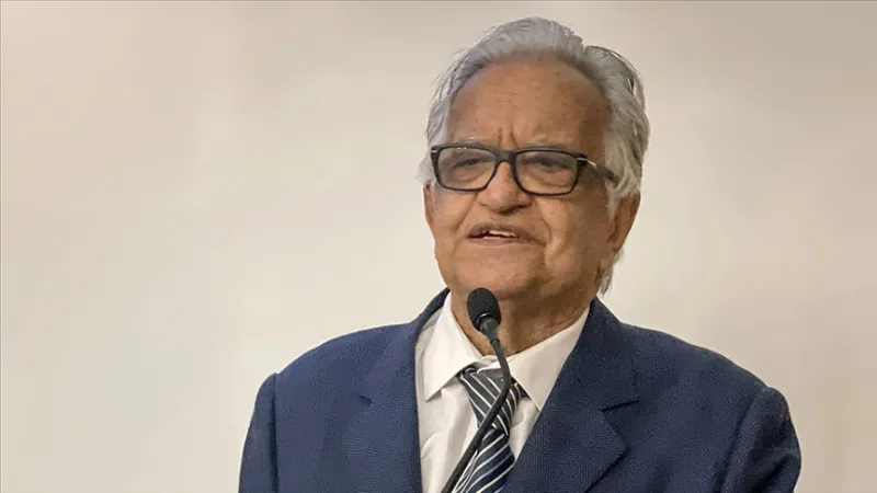 Prof. dr Hasan Hüsrev Hatemi zmarł